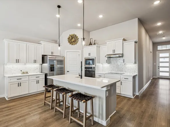 1379 Clementine Trail, Justin, TX 76247