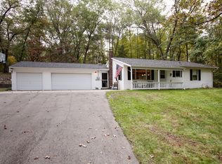 5144 N 39th St, Augusta, MI 49012