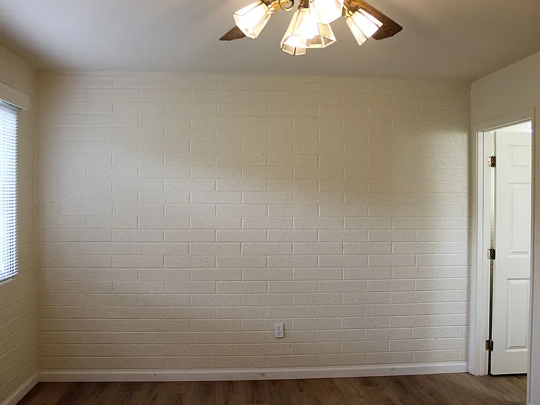 903 Green Ln — Photo 18