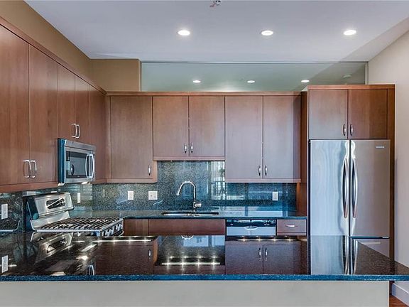 5th image of 9 N Euclid Ave #506