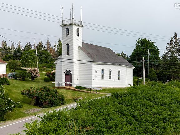 2nd image of 4936 Highway 329