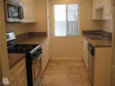 4th image of 18645 Hatteras St Unit 176