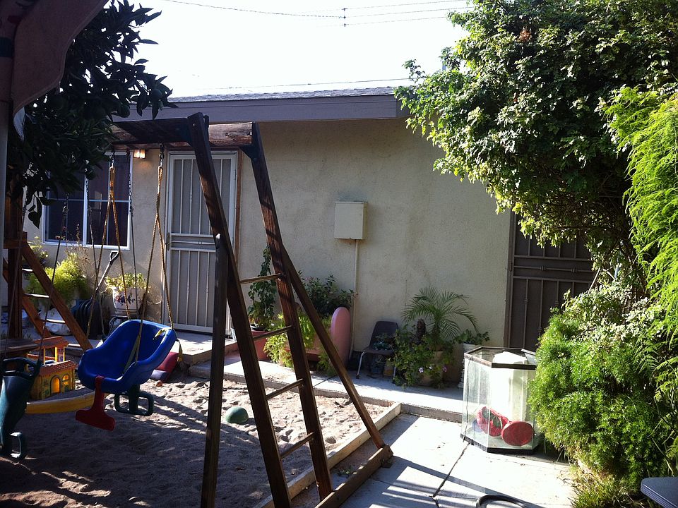 Back House 