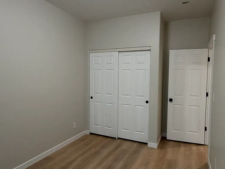 17872 Arbela Ct — Photo 11