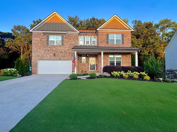 165 Paxton Ln, Jefferson, GA 30549