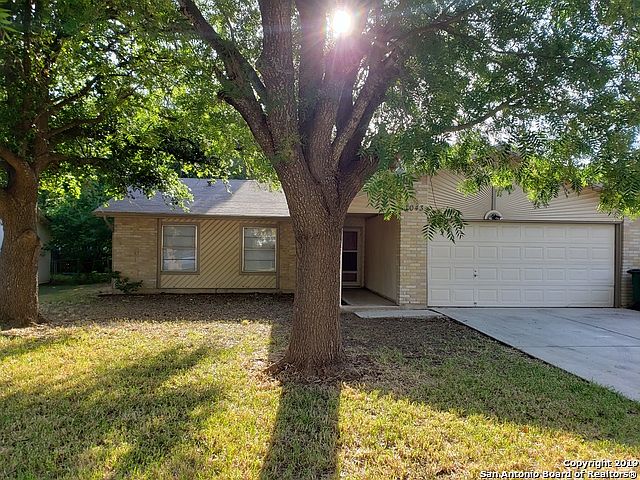 1st image of 1043 Honey Tree St