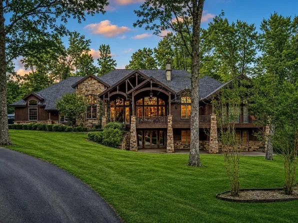 187 Beers Ln, Mountain Home, AR 72653