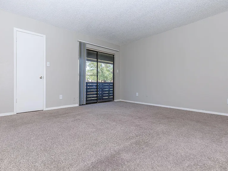 Villas at Alameda — Photo 77