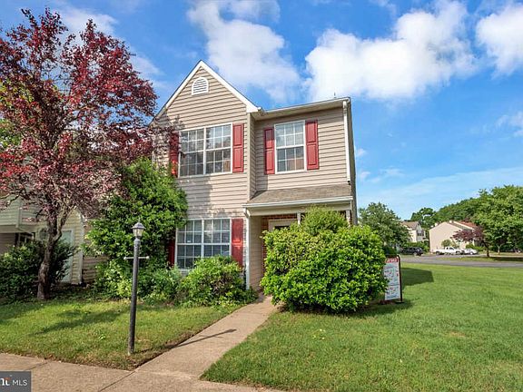 2nd image of 11234 Wedgemere Ct