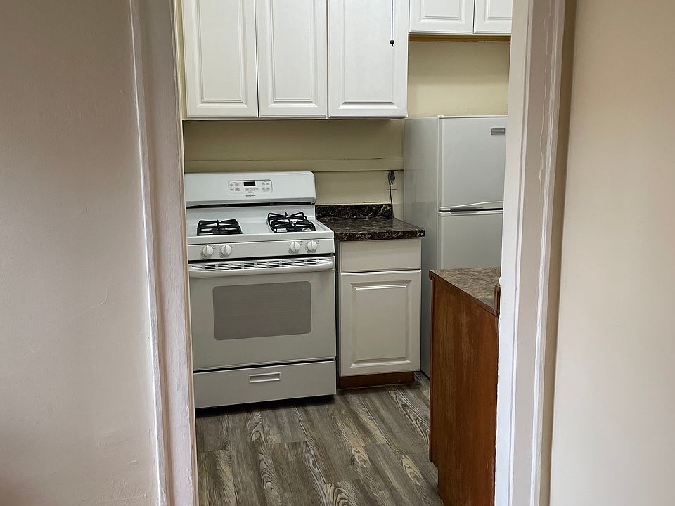 1st image of 911 Sherman Ave APT 108