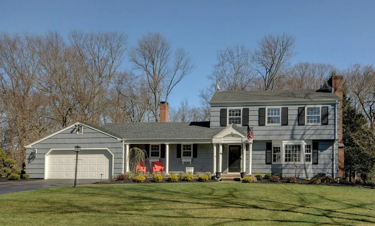 32 Mulberry Ln photo 1