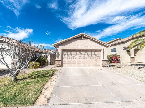 8646 E Nido Ave, Mesa, AZ 85209