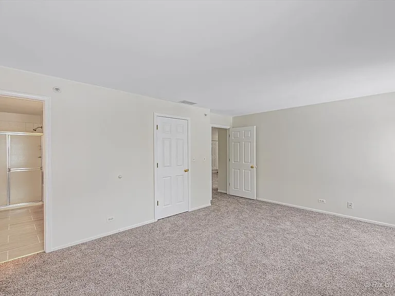 417 Cobbler Ct #2 — Photo 7