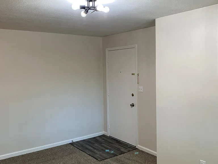 1740 N Star Ave #15 — Photo 10