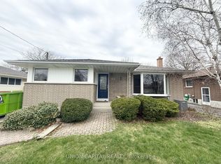 564 Central Park Blvd N, Oshawa, ON L1G 6A4