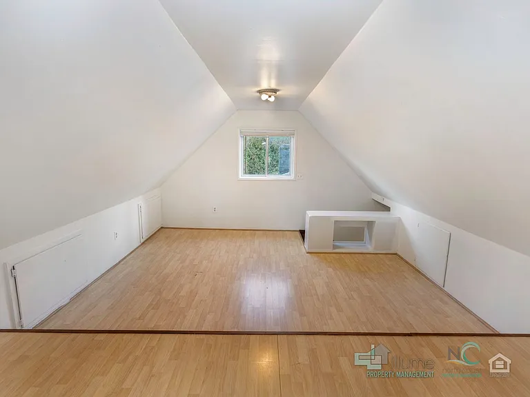 301 Alameda Ave — Photo 33