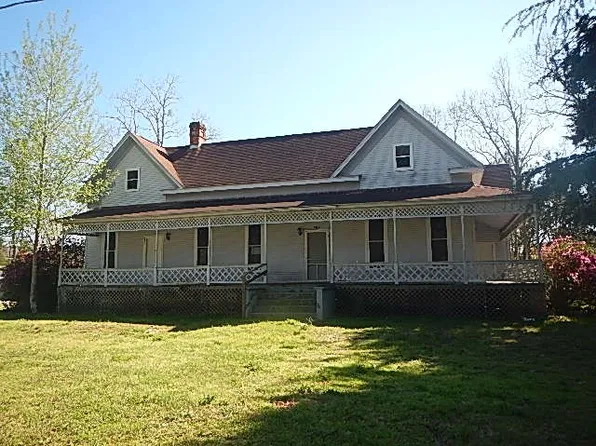 384 Twin Rivers St, Geneva, AL 36340