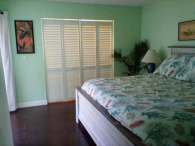 825 Center St #21B — Photo 19