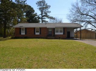 1901 Strathmore Ave, Fayetteville, NC 28304