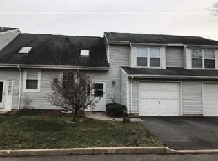 64 Devonshire Dr, Somerset, NJ 08873