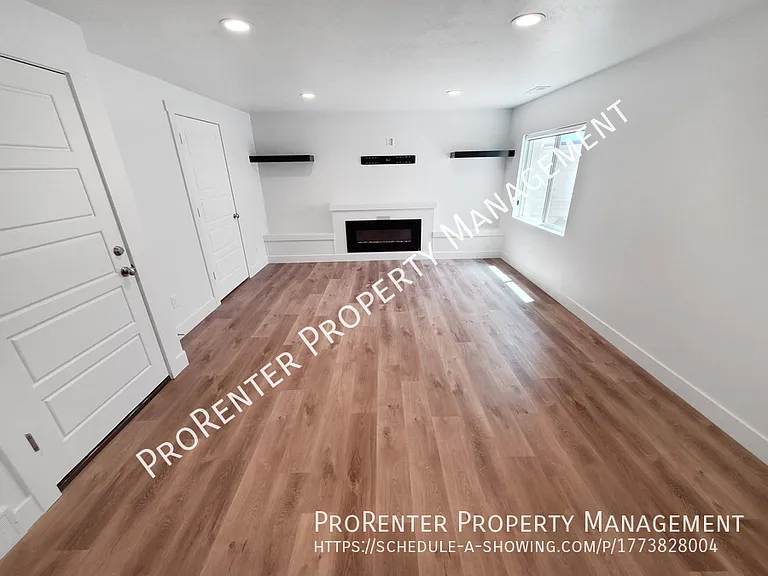 1509 W 450 S — Photo 22