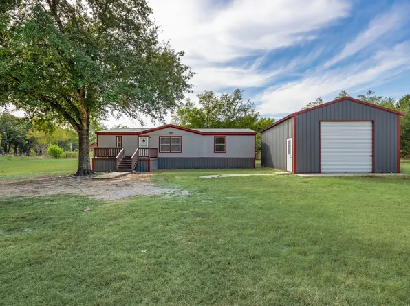 9330 Lynda Ln, Quinlan, TX 75474