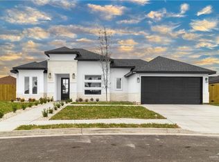 1004 La Laguna Rd, Mission, TX 78572