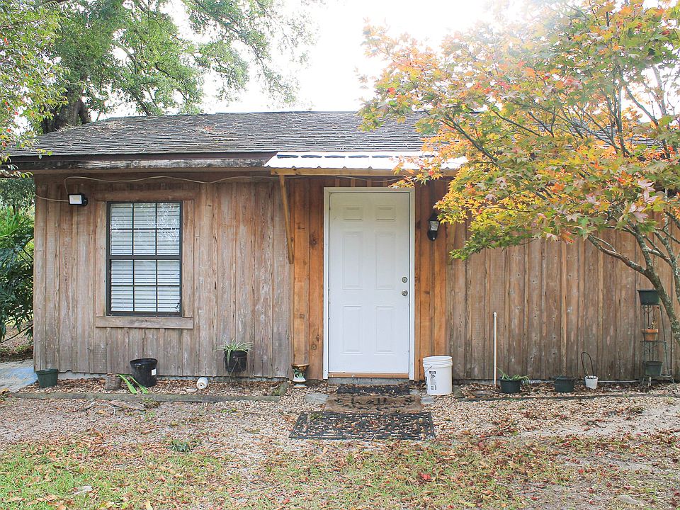 1st image of 2142 NE County Road 400