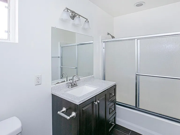 11029 Eldora Ave — Photo 54