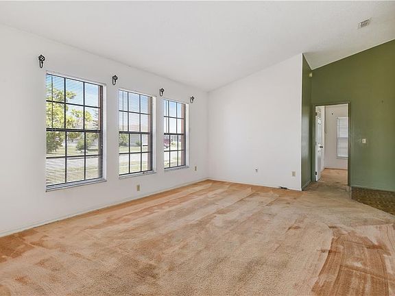 3rd image of 14826 Day Lily Ct