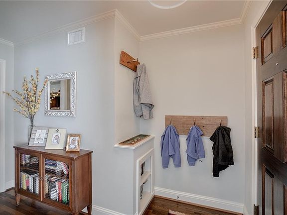 4th image of 7053 Whitehill St