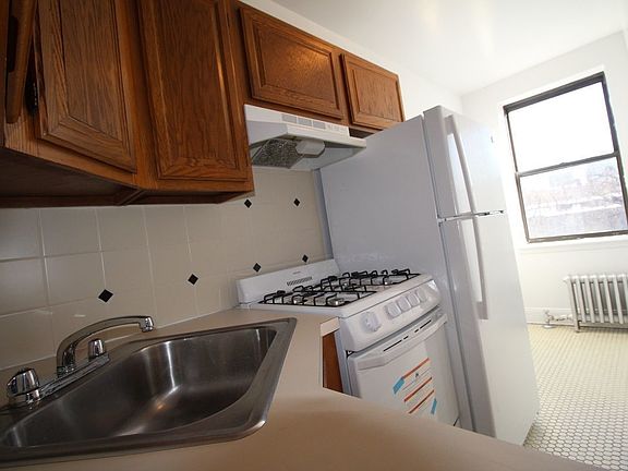 5th image of 269 Prospect Pl APT 6C