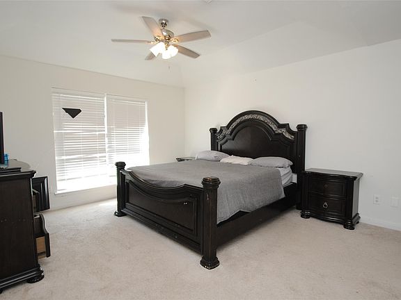 3rd image of 13207 Terralyn Way