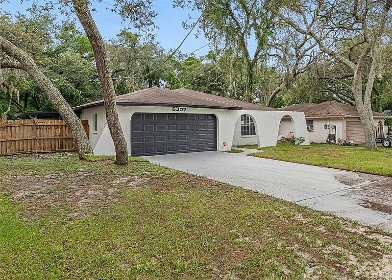 1st image of 5307 Roberta Ln