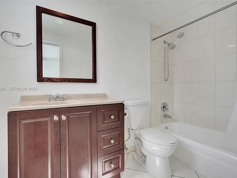 10350 W Bay Harbor Dr #3G — Photo 12