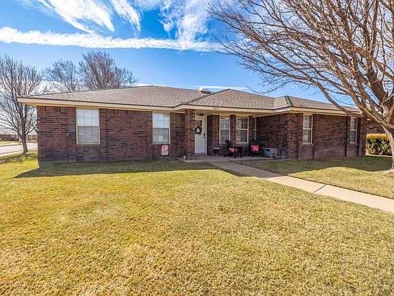 4th image of 6801 Rochelle Ln