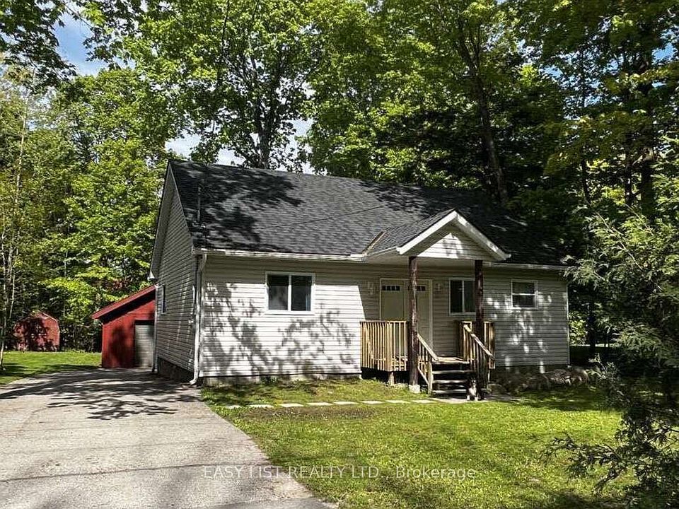 1st image of 2135 Champlain Rd