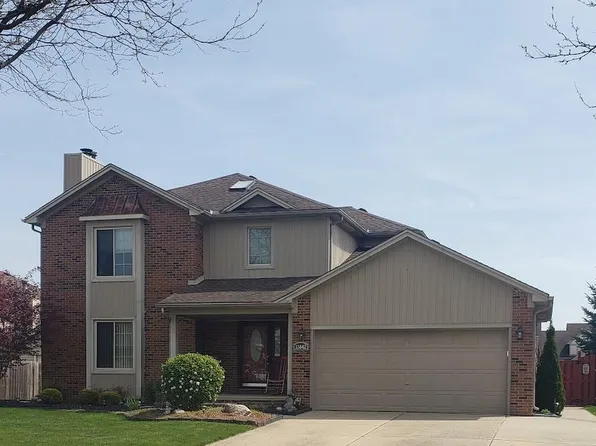33842 Morningside Dr, Fraser, MI 48026