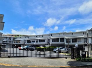 1629 Waikahalulu Ln APT A214, Honolulu, HI 96817