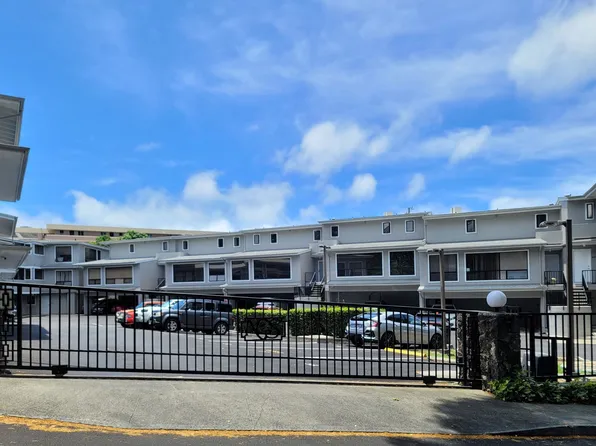 1629 Waikahalulu Ln APT A214, Honolulu, HI 96817
