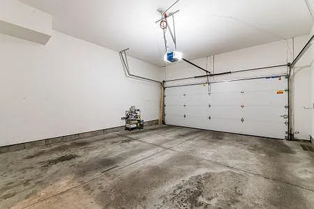 2 Car Garage