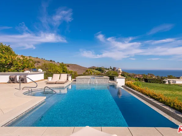 (undisclosed Address), Malibu, CA 90265