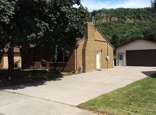 1729 30th St S, La Crosse, WI 54601