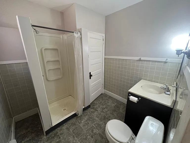 927 S Spring Ave #4 — Photo 7