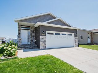4414 18th St S, Moorhead, MN 56560