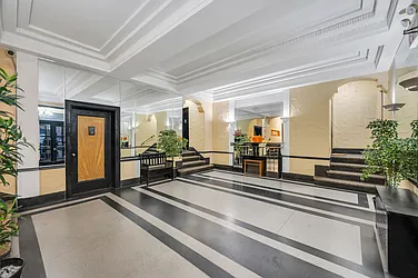 2020 East 41st Street, #2B