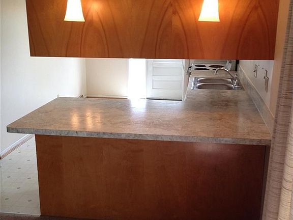 5th image of 2361 Whitewood Ln