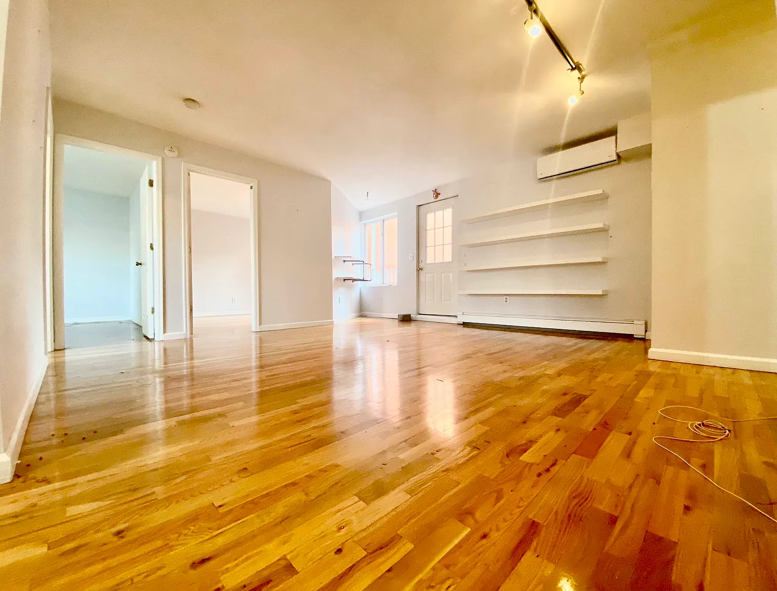 85 Clay St #6 photo 1