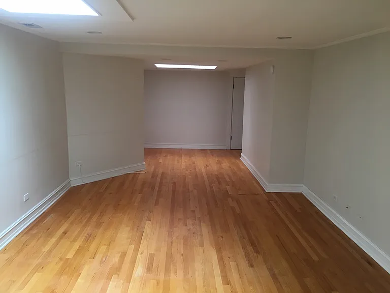 1748 N North Park Ave #3 — Photo 17