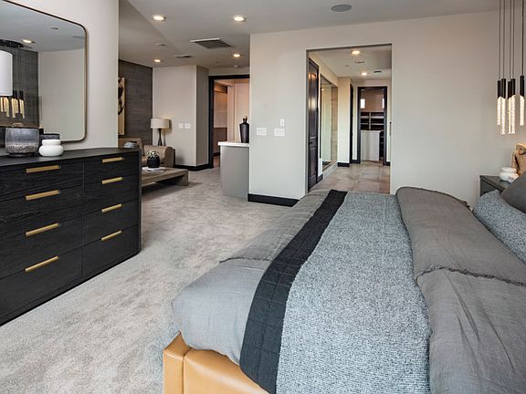 Owner s Suite